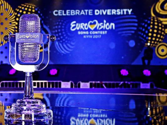 Statistisch gesehen gewinnt den ESC eine Frau in Moll. Statistisch gesehen gewinnt den ESC eine Frau in Moll.