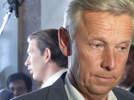 Team "Neue Volkspartei": Auch ÖVP-Klubobmann Reinhold Lopatka droht die Auswechslung. Team "Neue Volkspartei": Auch ÖVP-Klubobmann Reinhold Lopatka droht die Auswechslung.