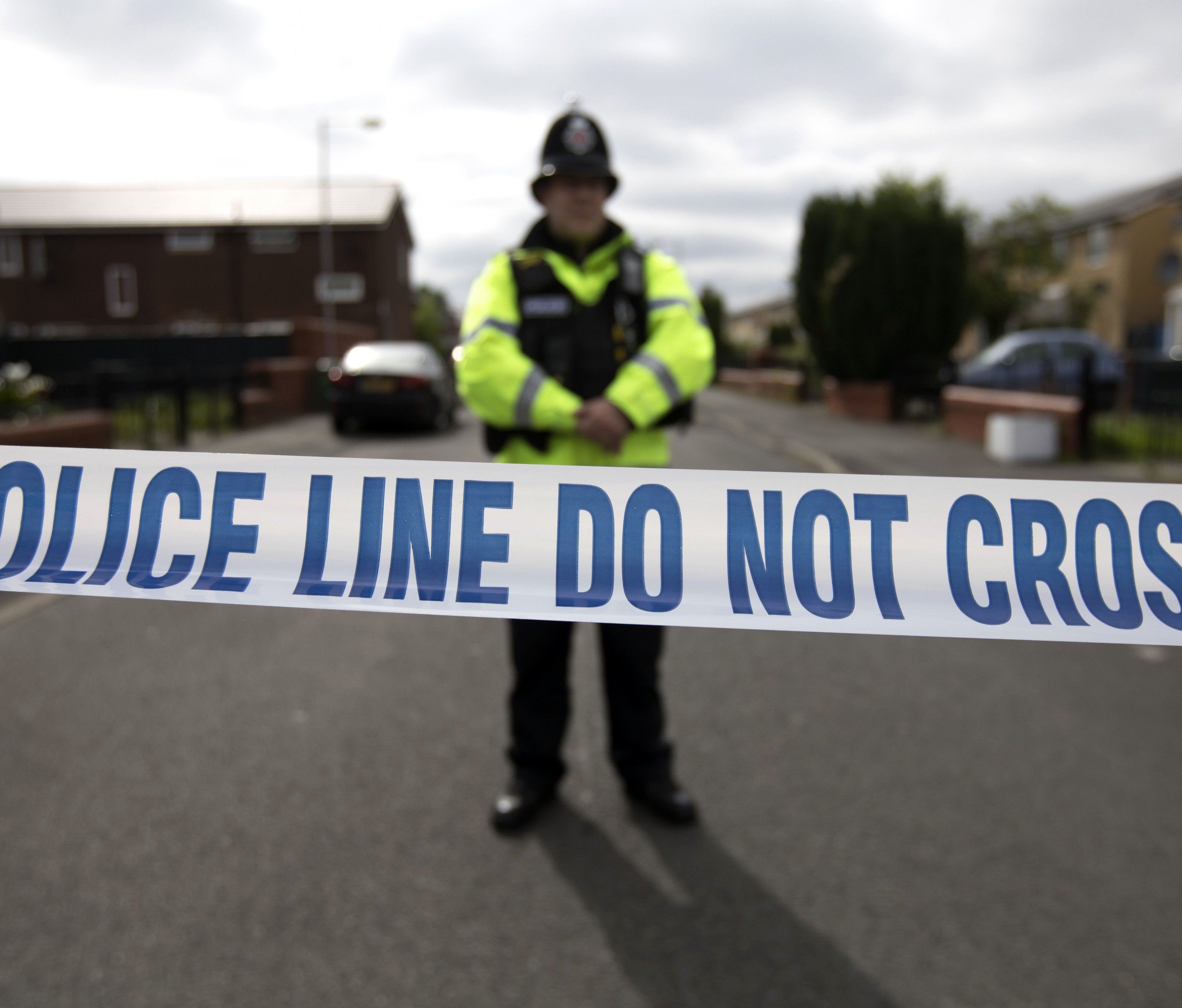 14 verdächtige Personen wurden im Zusammenhang mit dem Anschlag in Manchester festgenommen. 14 verdächtige Personen wurden im Zusammenhang mit dem Anschlag in Manchester festgenommen.