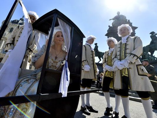 Am Wochenende findet ein musikalischer Streifzug durch das Leben Maria Theresias statt. Am Wochenende findet ein musikalischer Streifzug durch das Leben Maria Theresias statt.