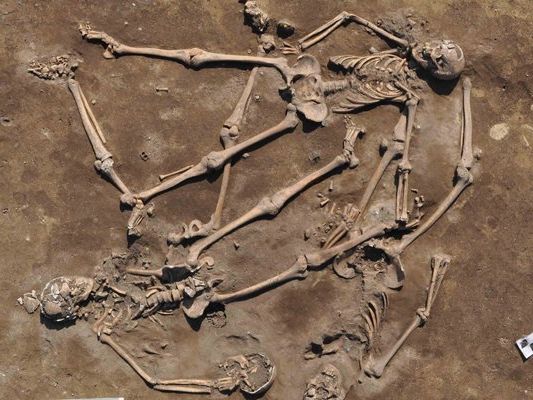 asfd Bei archäologischen Grabungen wurden Überreste der Schlacht bei Wagram entdeckt. asfd Bei archäologischen Grabungen wurden Überreste der Schlacht bei Wagram entdeckt.