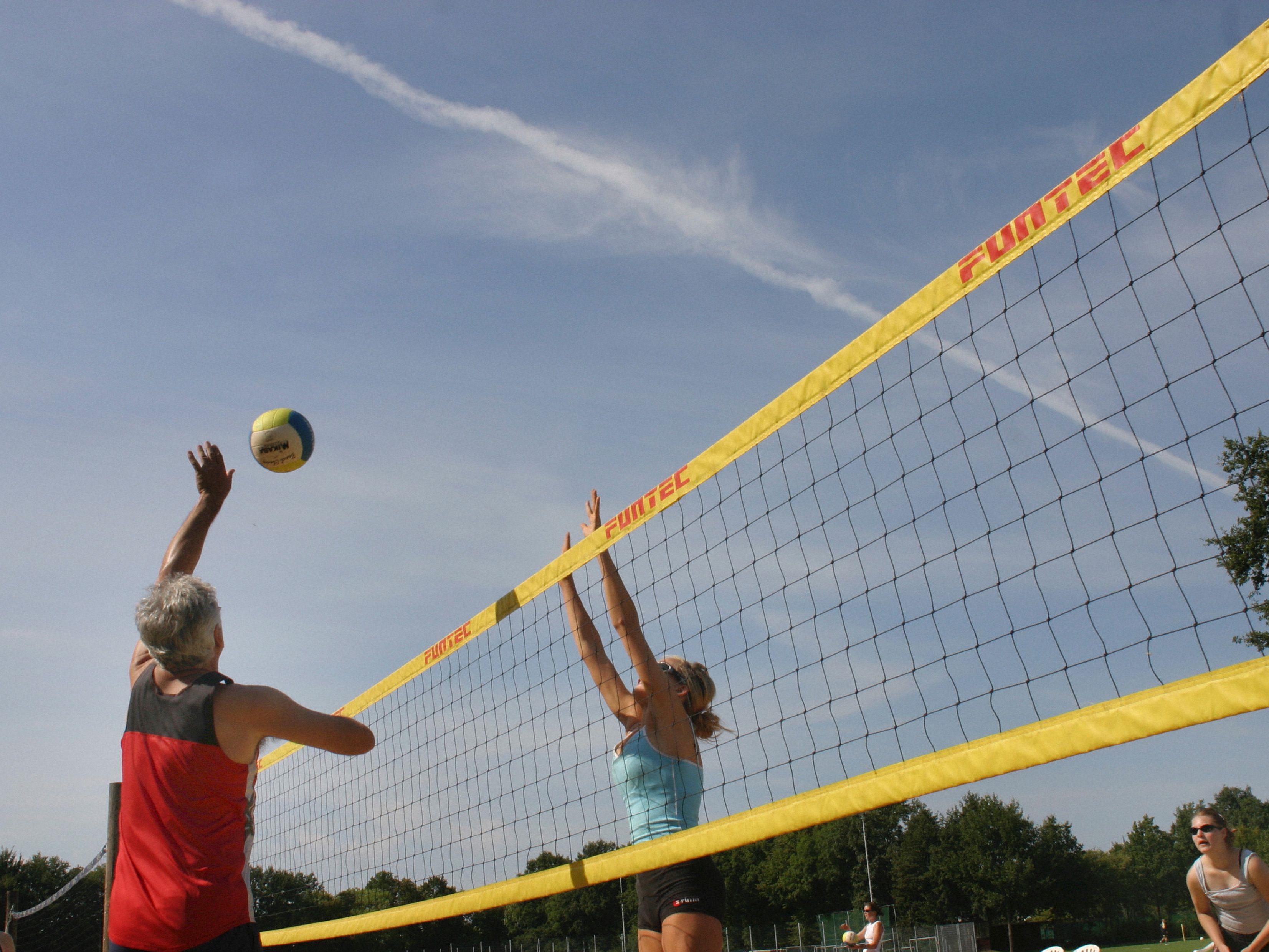 Beach-Volleyball erfreut sich auch in Wien großer Beliebtheit.