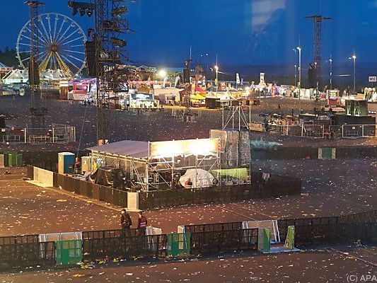 Das Festivalgelände musste geräumt werden Das Festivalgelände musste geräumt werden