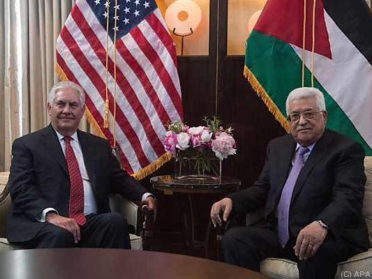 US-Außenminister einigte sich mit Palästinenserpräsident Abbas US-Außenminister einigte sich mit Palästinenserpräsident Abbas
