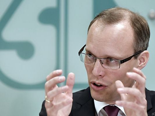 Hauptverbands-Chef hält aber Kosten von 18 Millionen für zu hoch Hauptverbands-Chef hält aber Kosten von 18 Millionen für zu hoch