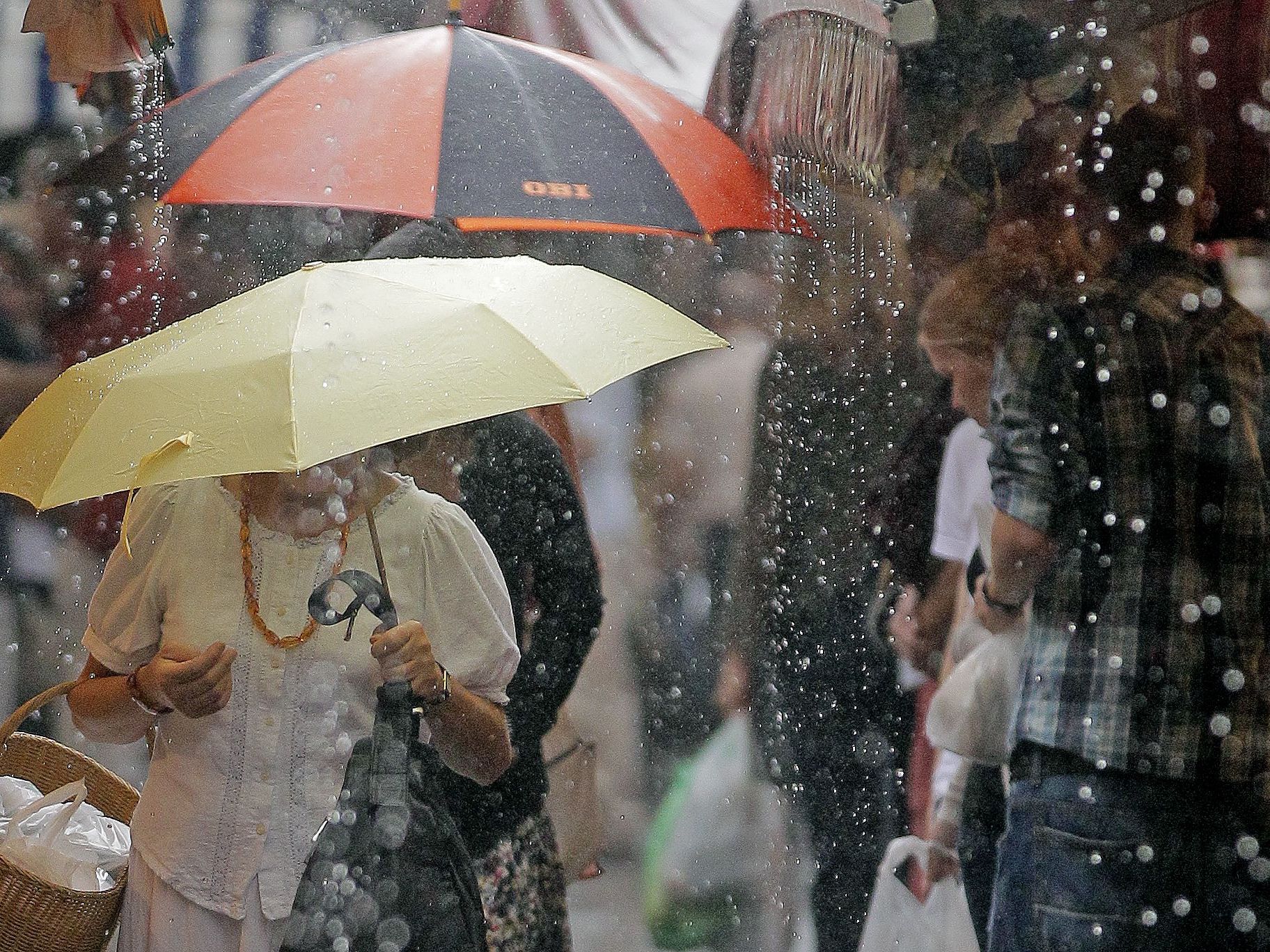 Sommerliche Temperaturen und Regenschauer prägen die kommende Woche Sommerliche Temperaturen und Regenschauer prägen die kommende Woche