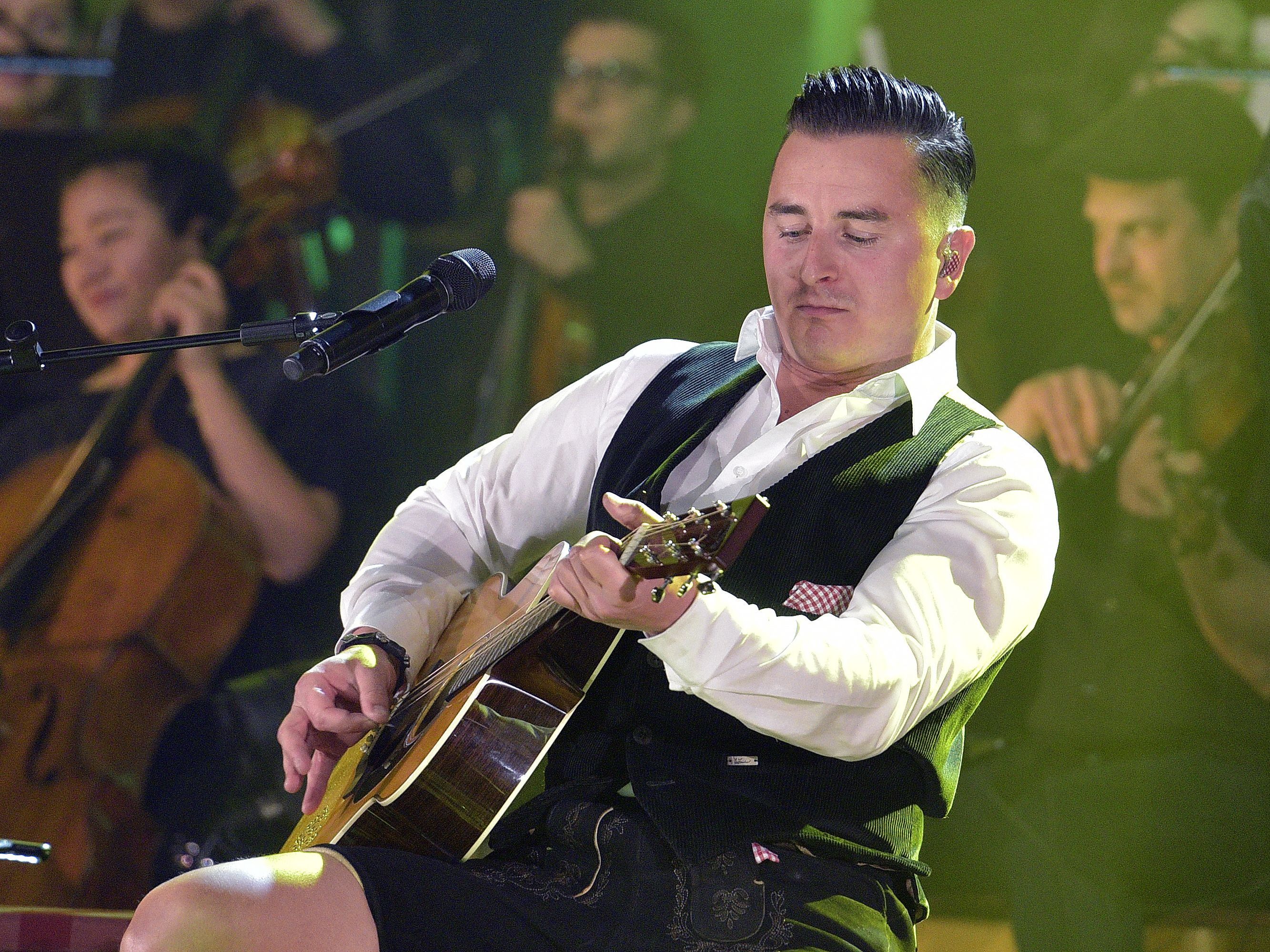 Andreas Gabalier geht im Winter 2018 auf Hallentournee. Andreas Gabalier geht im Winter 2018 auf Hallentournee.