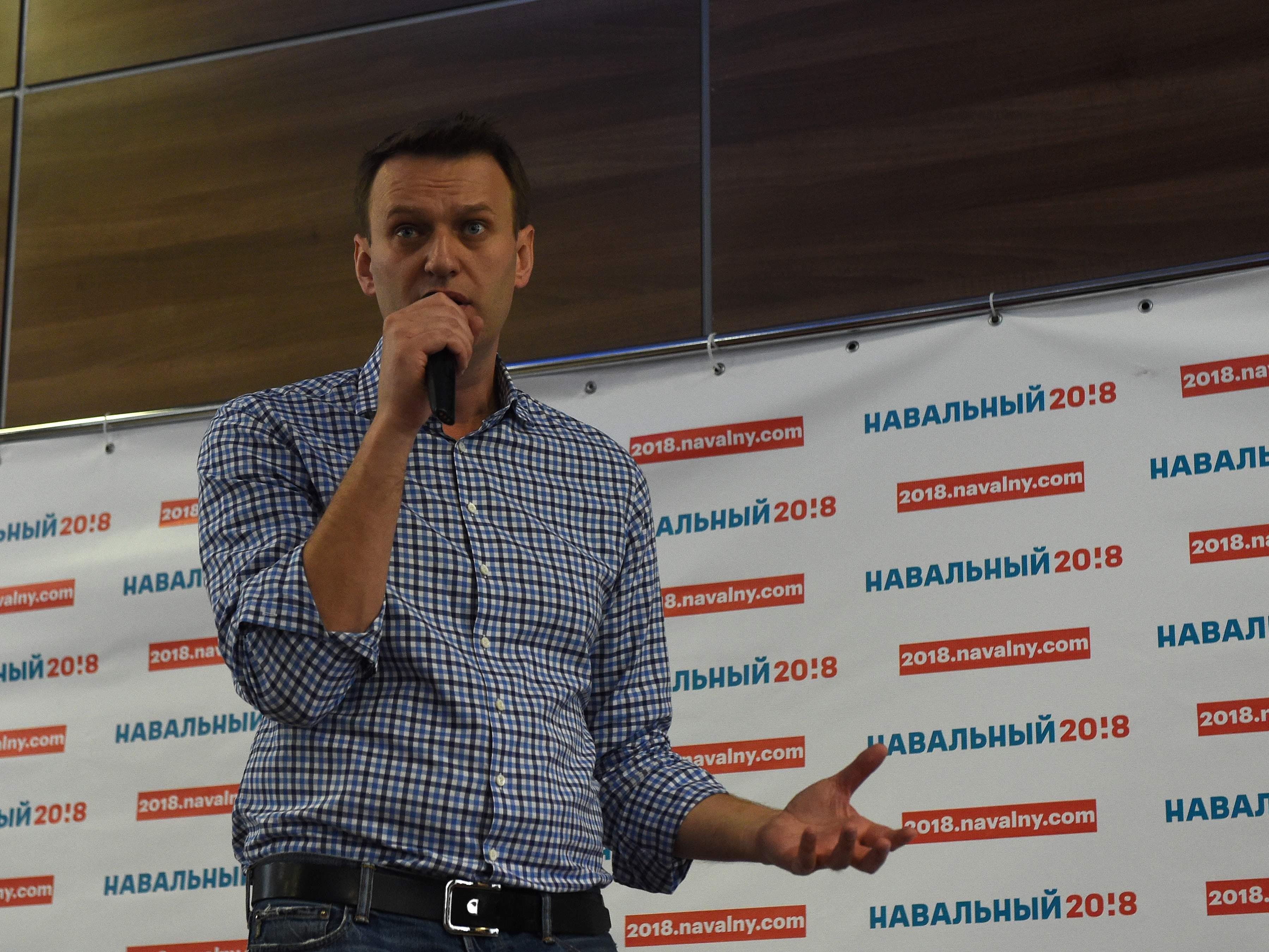 Der russische Oppositionelle Alexej Nawalny wurde offenbar kurz vor einer Demonstration festgenommen.