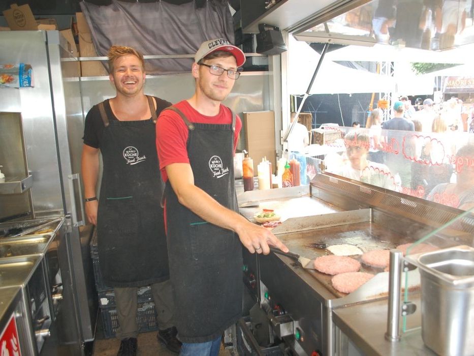 Eine voller Erfolg: das erste Street Food Festival in Schruns. Eine voller Erfolg: das erste Street Food Festival in Schruns.