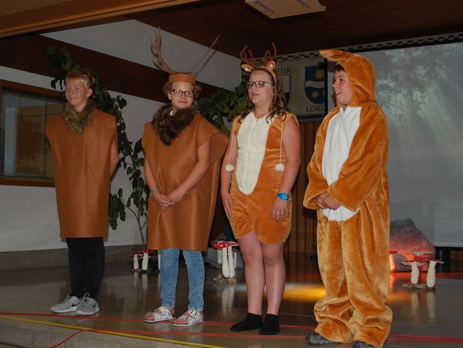 Das Musical „Die Jäger vom Rellstal“ war ein besonderer Leckerbissen an diesem Abend. Das Musical „Die Jäger vom Rellstal“ war ein besonderer Leckerbissen an diesem Abend.