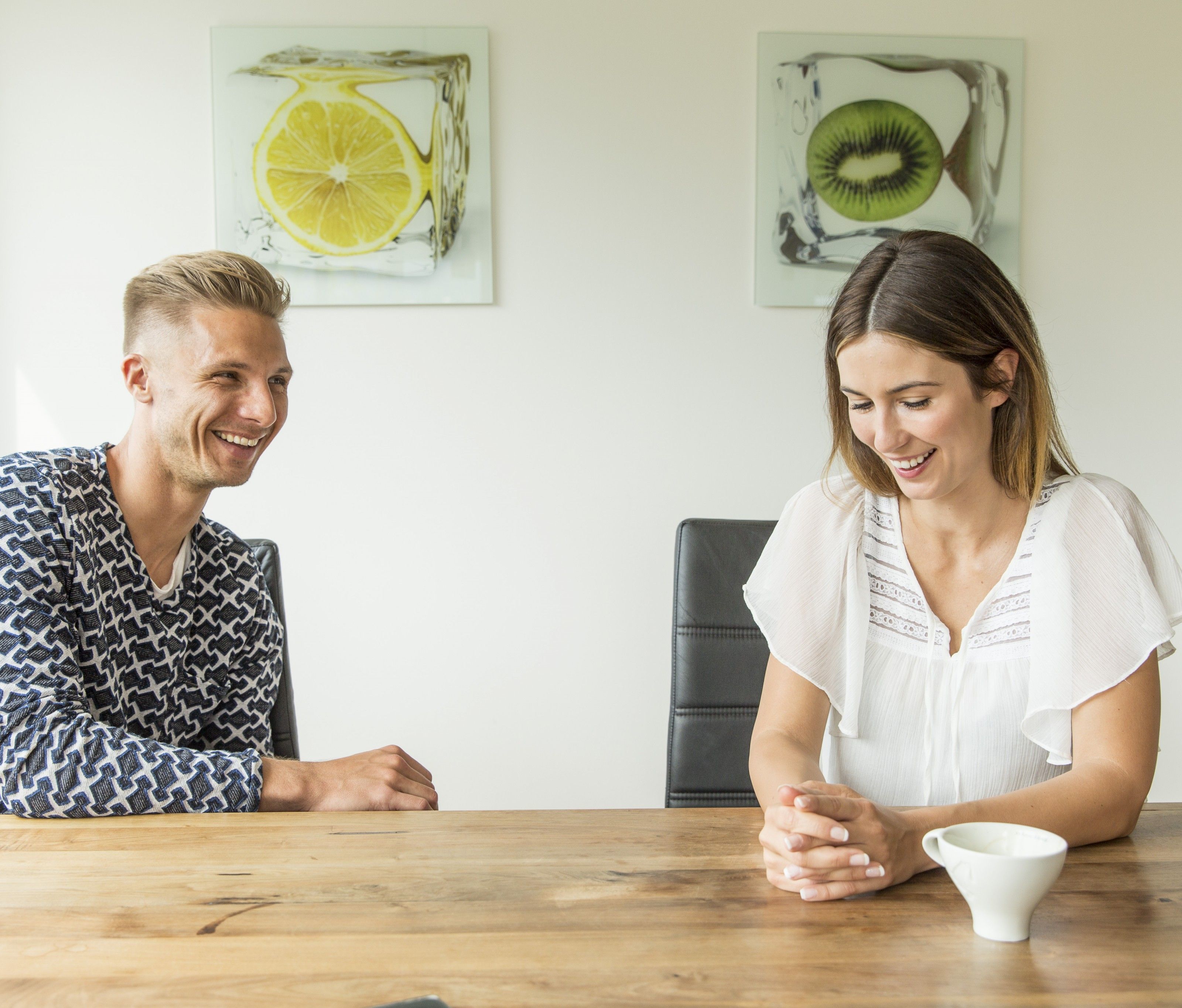 Philipp Netzer und Freundin Ines Dizdarevic im Sonntags-Talk mit Wann & Wo. Philipp Netzer und Freundin Ines Dizdarevic im Sonntags-Talk mit Wann & Wo.