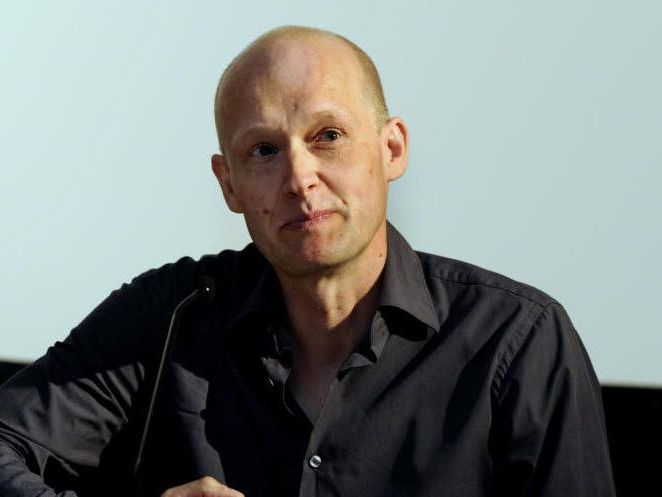 "Kein Autor der großen literarischen Gesten, sondern der stillen, beharrlichen Empathie" "Kein Autor der großen literarischen Gesten, sondern der stillen, beharrlichen Empathie"