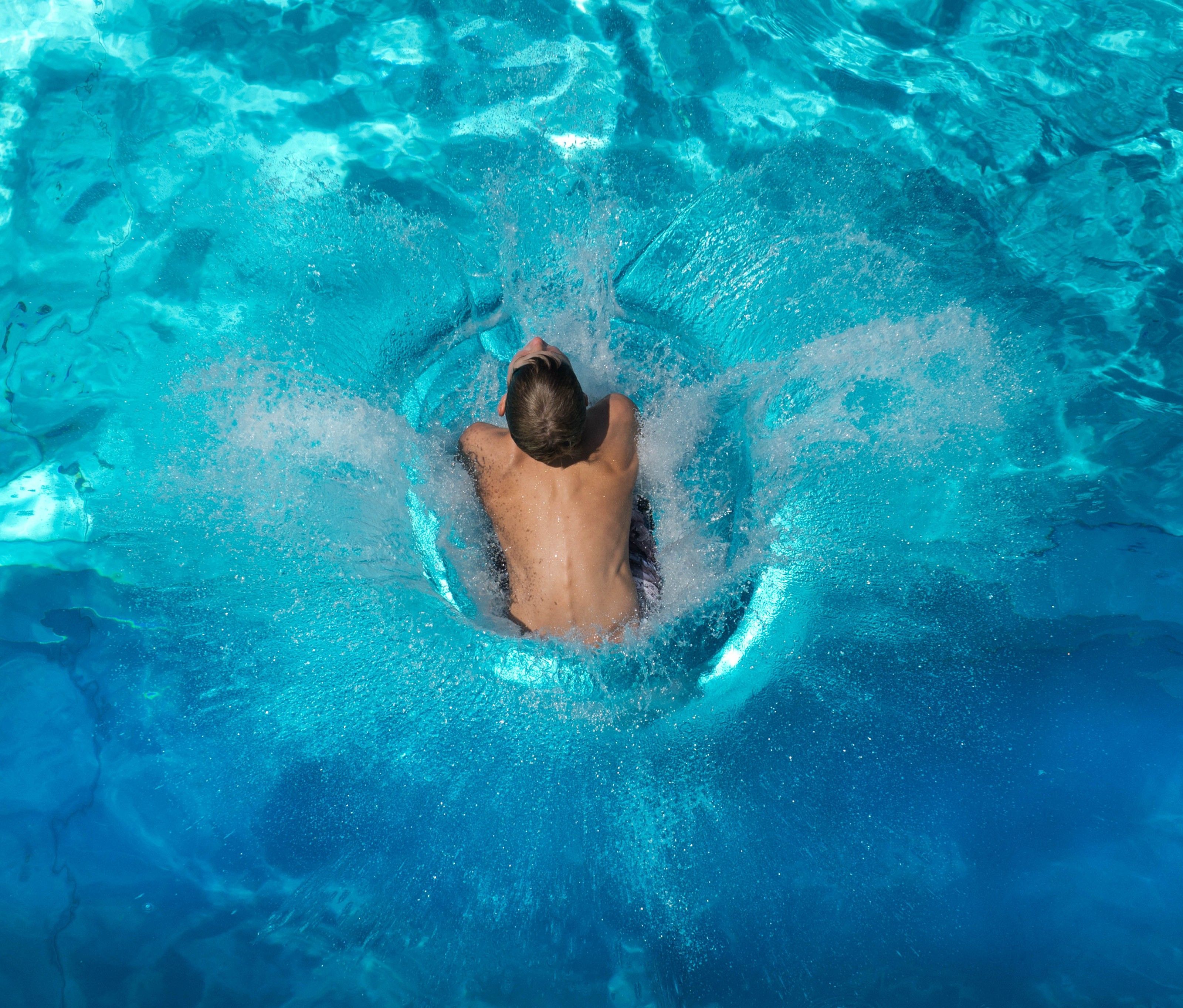 Bis Mittwoch hält die Hitzewelle an. Bis Mittwoch hält die Hitzewelle an.