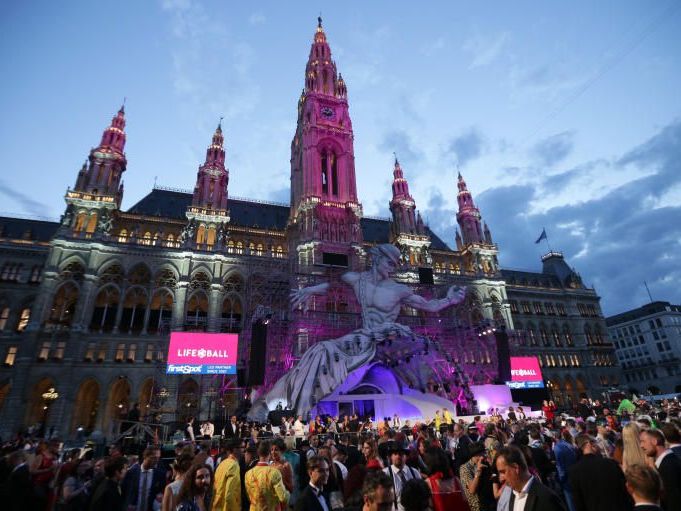 Runde zwei am Sonntag, beim Life Ball Next Generation. Runde zwei am Sonntag, beim Life Ball Next Generation.