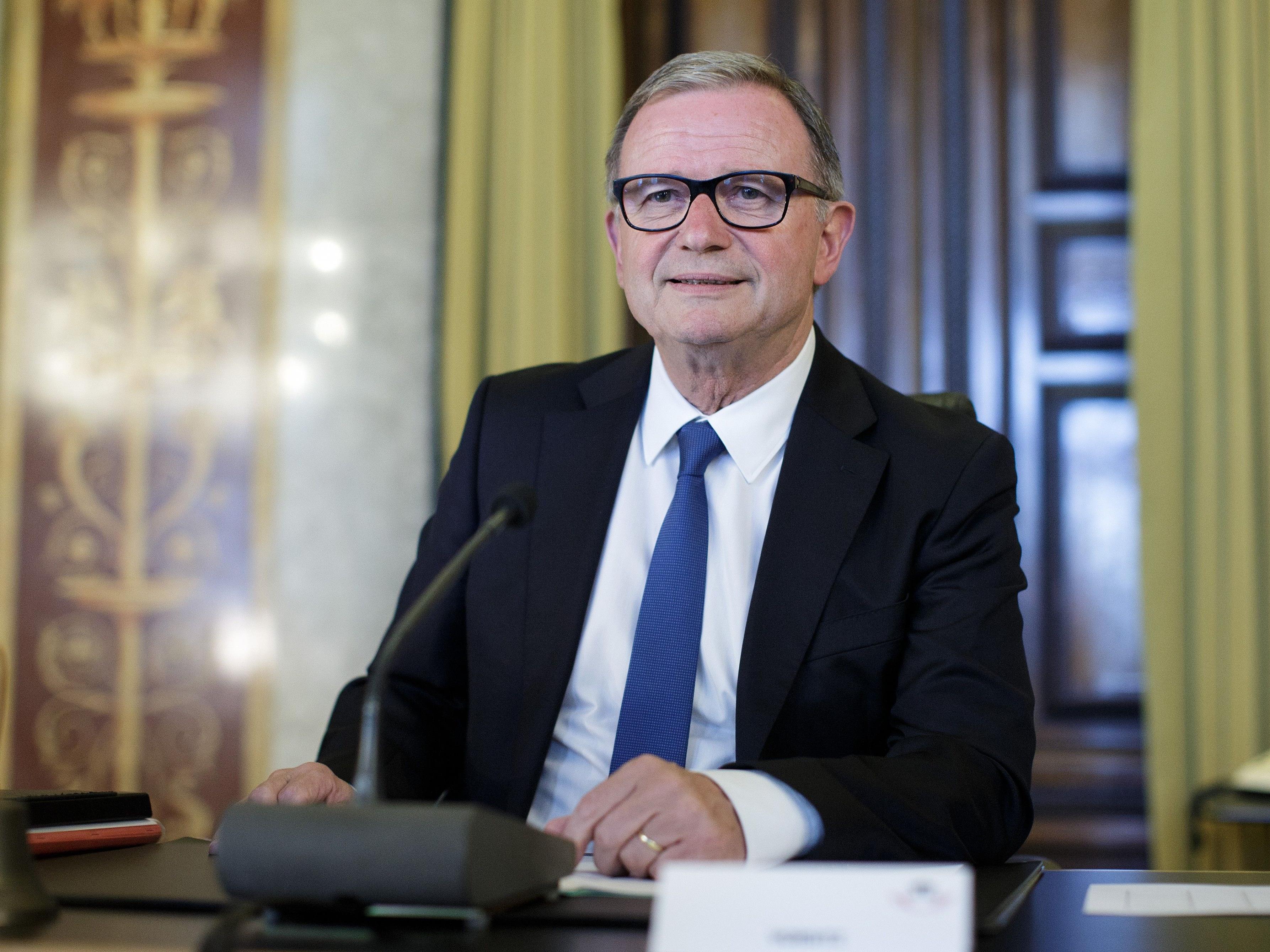 Der 2. Nationalratspräsident Karlheinz Kopf hat angekündigt bei den kommenden NAtionalratswahlen nur auf der Regionalwahlkreisliste zu kandidieren.