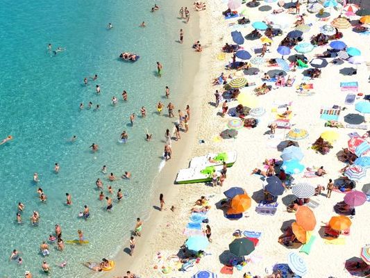 Österreicher sind beim Urlaubsbudget heuer eher sparsam. Österreicher sind beim Urlaubsbudget heuer eher sparsam.