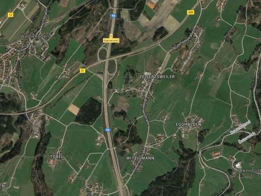Die Gemeinde Weißensberg liegt nur unweit der Grenze zu Vorarlberg. Die Gemeinde Weißensberg liegt nur unweit der Grenze zu Vorarlberg.