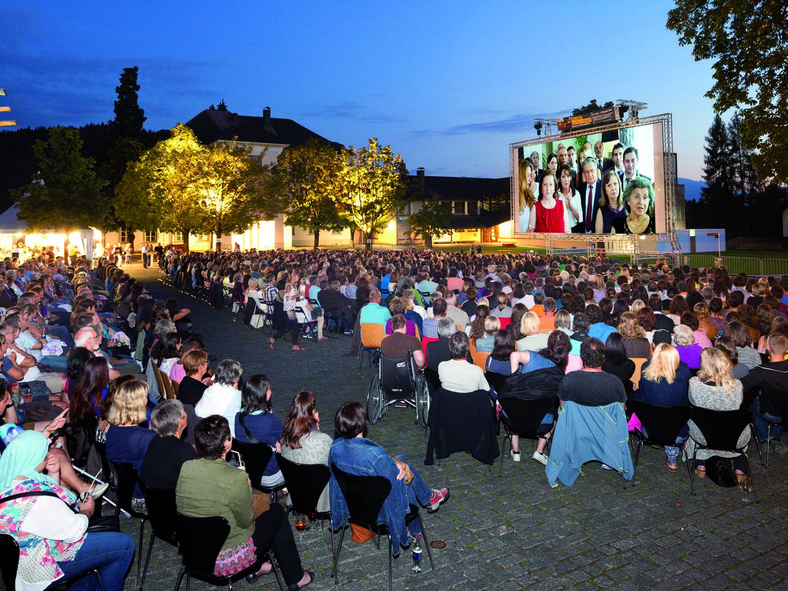 Tausende Besucher kommen im Sommer auf den Rankweiler Marktplatz um zu feiern Tausende Besucher kommen im Sommer auf den Rankweiler Marktplatz um zu feiern