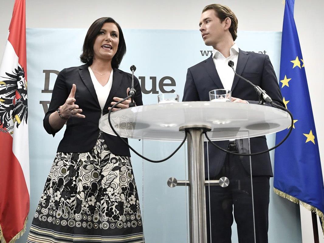Generalsekretärin Elisabeth Köstinger mit ÖVP-Chef Sebastian Kurz.