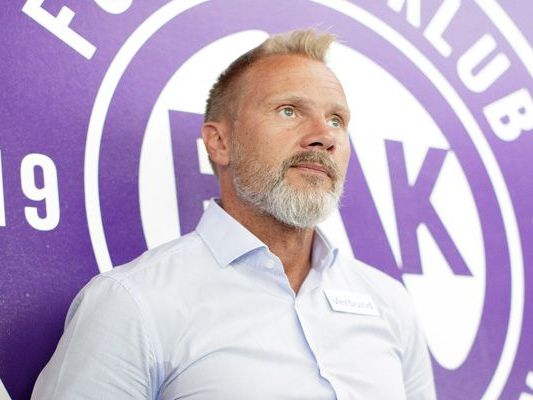 Austria-Trainer Thorsten Fink will zum Angriff auf Titelfavorit Salzburg blasen.