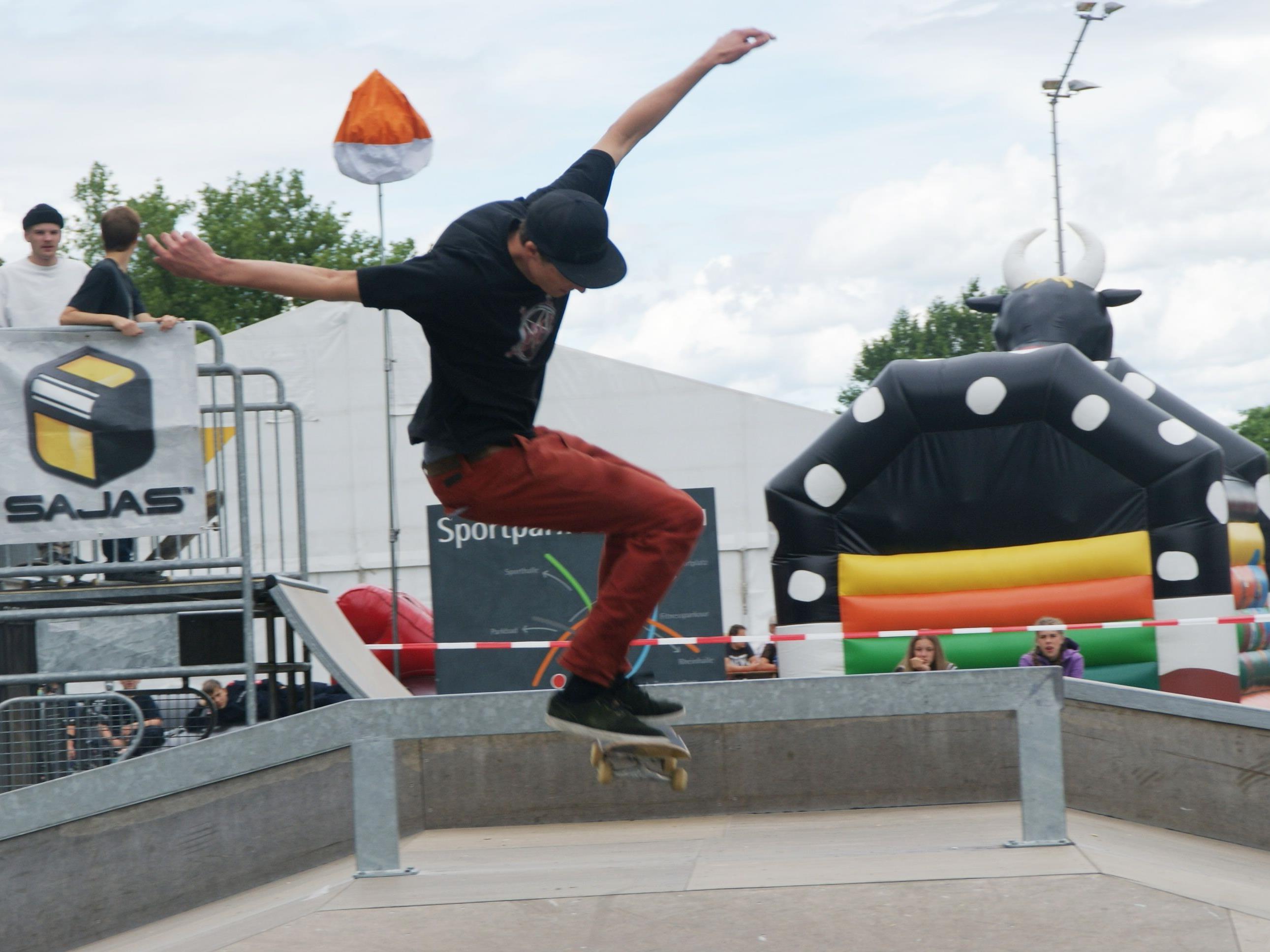 Waghalsige Stunts begeisterten das Publikum beim Skater-Contest