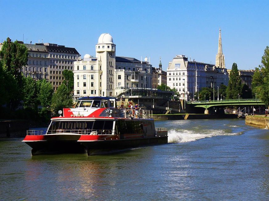 Wien per Schiff und Boot erleben: Die besten Tipps zu Ausflügen am Wasser