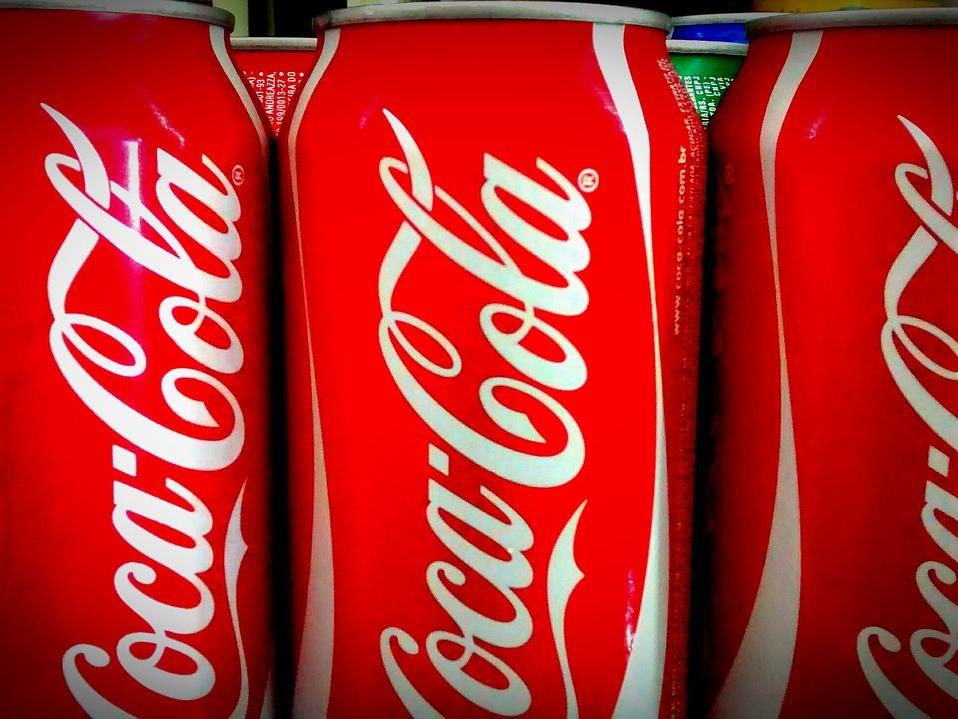 Der Zuckergehalt in Coca-Cola-Getränken wird weiter reduziert.