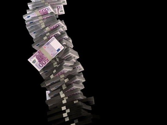 Wahlkampffinanzierung zur Nationalratswahl sorgt für Unruhen zwischen ÖVP & SPÖ. Wahlkampffinanzierung zur Nationalratswahl sorgt für Unruhen zwischen ÖVP & SPÖ.