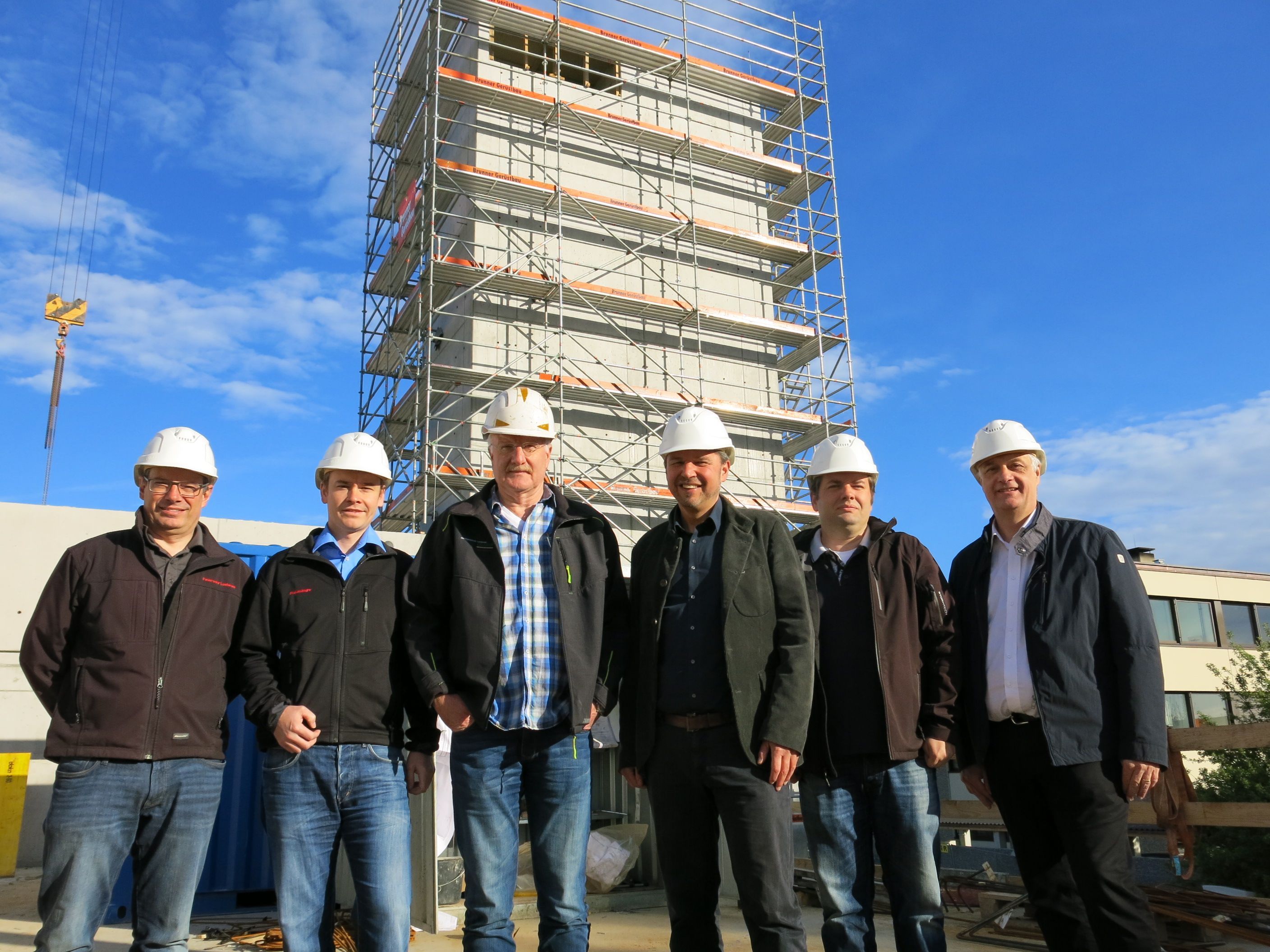 Am Freitag, den 7. Juli, ist die Bevölkerung zur Besichtigung der Baustelle eingeladen. Am Freitag, den 7. Juli, ist die Bevölkerung zur Besichtigung der Baustelle eingeladen.