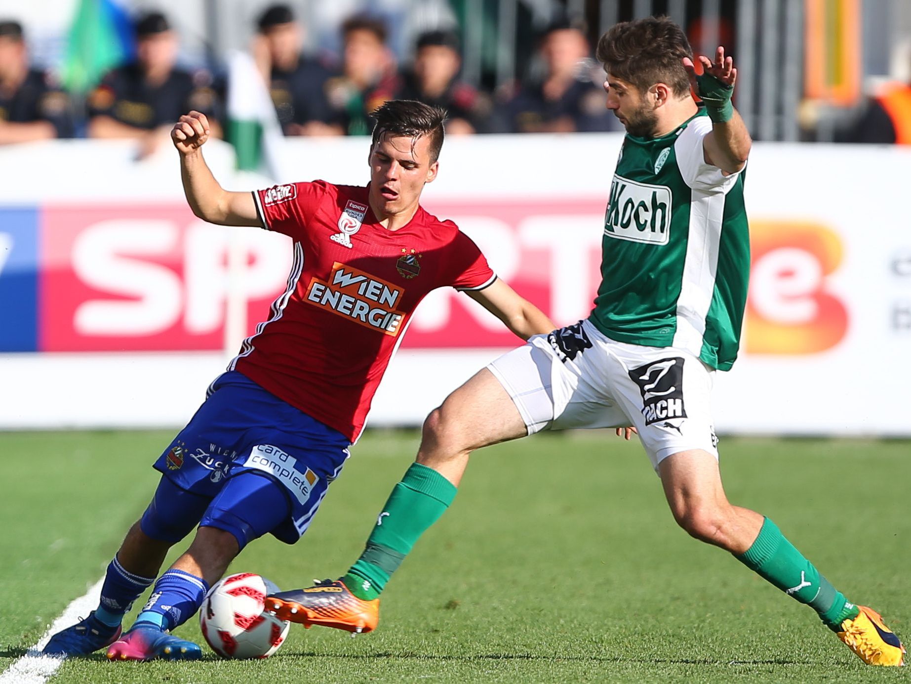 Rapid und der SV Mattersburg bestreiten das Auftaktspiel der tipico-Bundesliga-Saison 2017/18. Rapid und der SV Mattersburg bestreiten das Auftaktspiel der tipico-Bundesliga-Saison 2017/18.