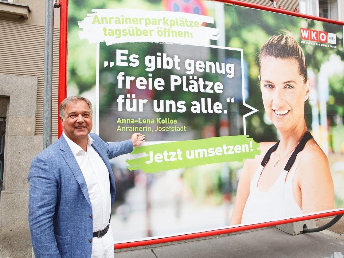 Walter Ruck stellt die Kampagne der Wirtschaftskammer Wien zur Öffnung der Anrainerparkplätze vor.