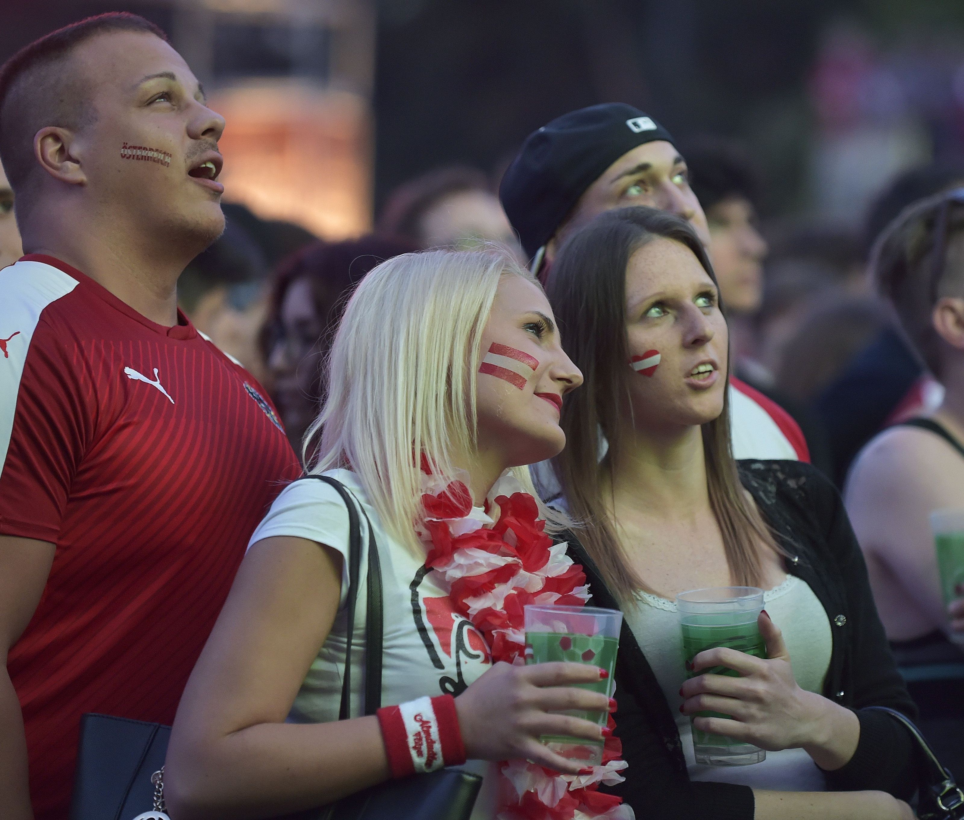 Das Frauen-Em-Halbfinale wird in Wien als Public Viewing gezeigt. Das Frauen-Em-Halbfinale wird in Wien als Public Viewing gezeigt.