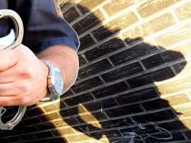 25-Jährige verletzt nach Stunden gefunden - Tatverdächtiger in Haft 25-Jährige verletzt nach Stunden gefunden - Tatverdächtiger in Haft