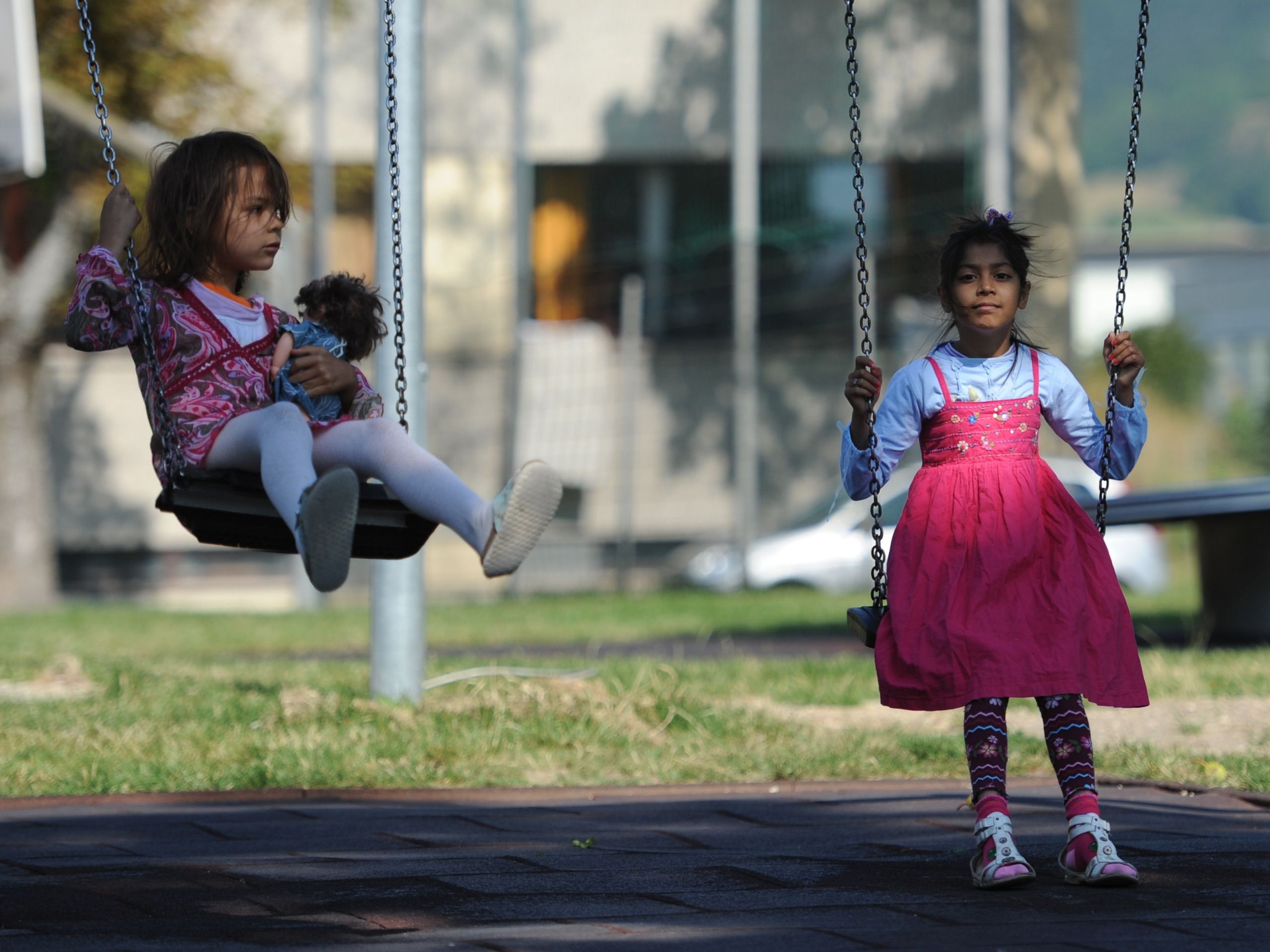 Die Krisenzentren helfen Kinder und Jugendlichen in Problemsituationen. Die Krisenzentren helfen Kinder und Jugendlichen in Problemsituationen.