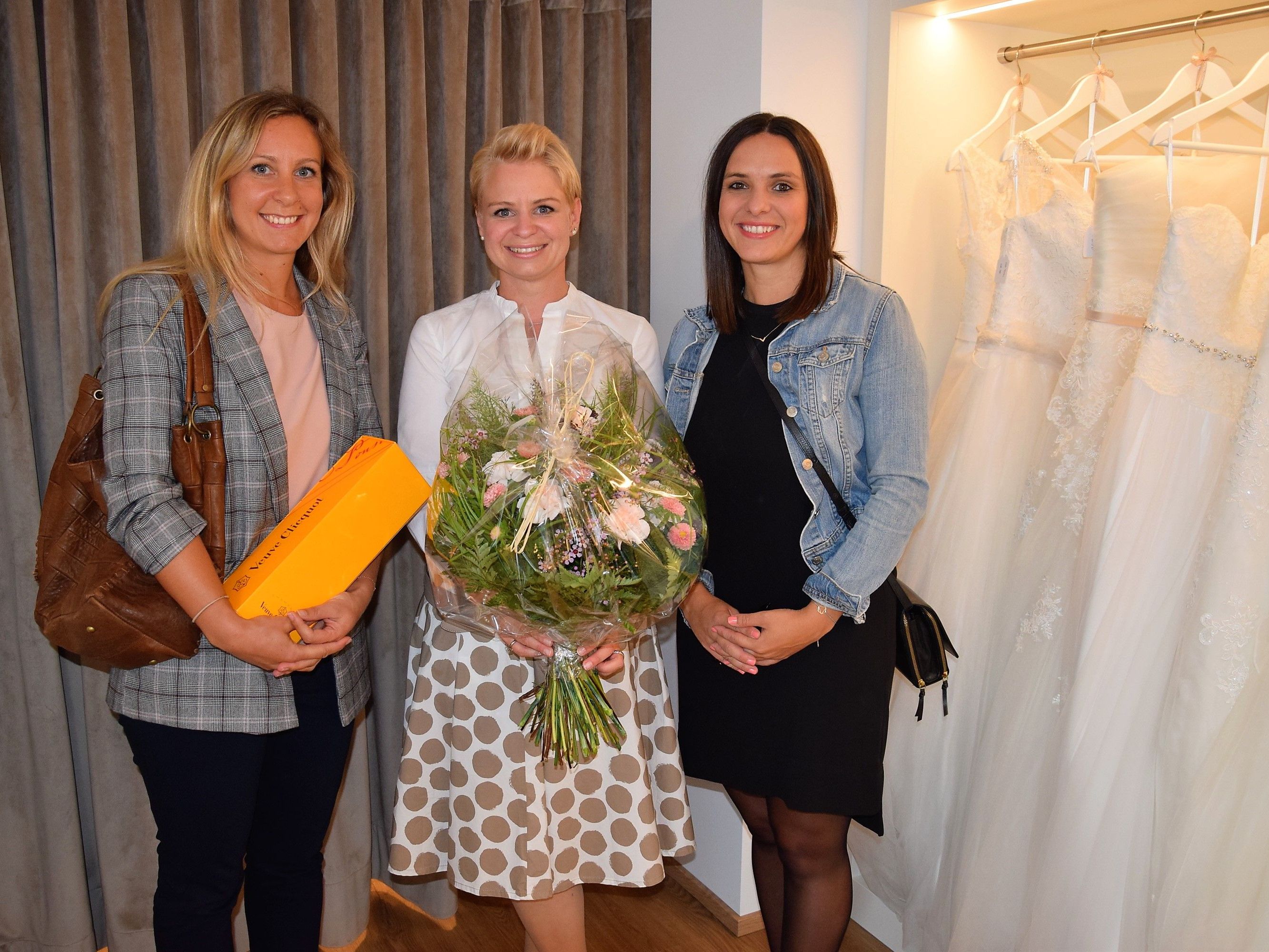 v.l. Ruth Nussbaumer (Prisma), GF Petra Höfle und Katharina Böhler (ZM3) v.l. Ruth Nussbaumer (Prisma), GF Petra Höfle und Katharina Böhler (ZM3)