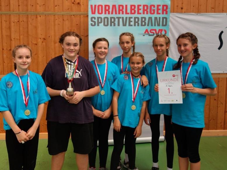 Das "A-Team" sicherte sich den Landesmeistertitel im Huckepack-Völkerball.