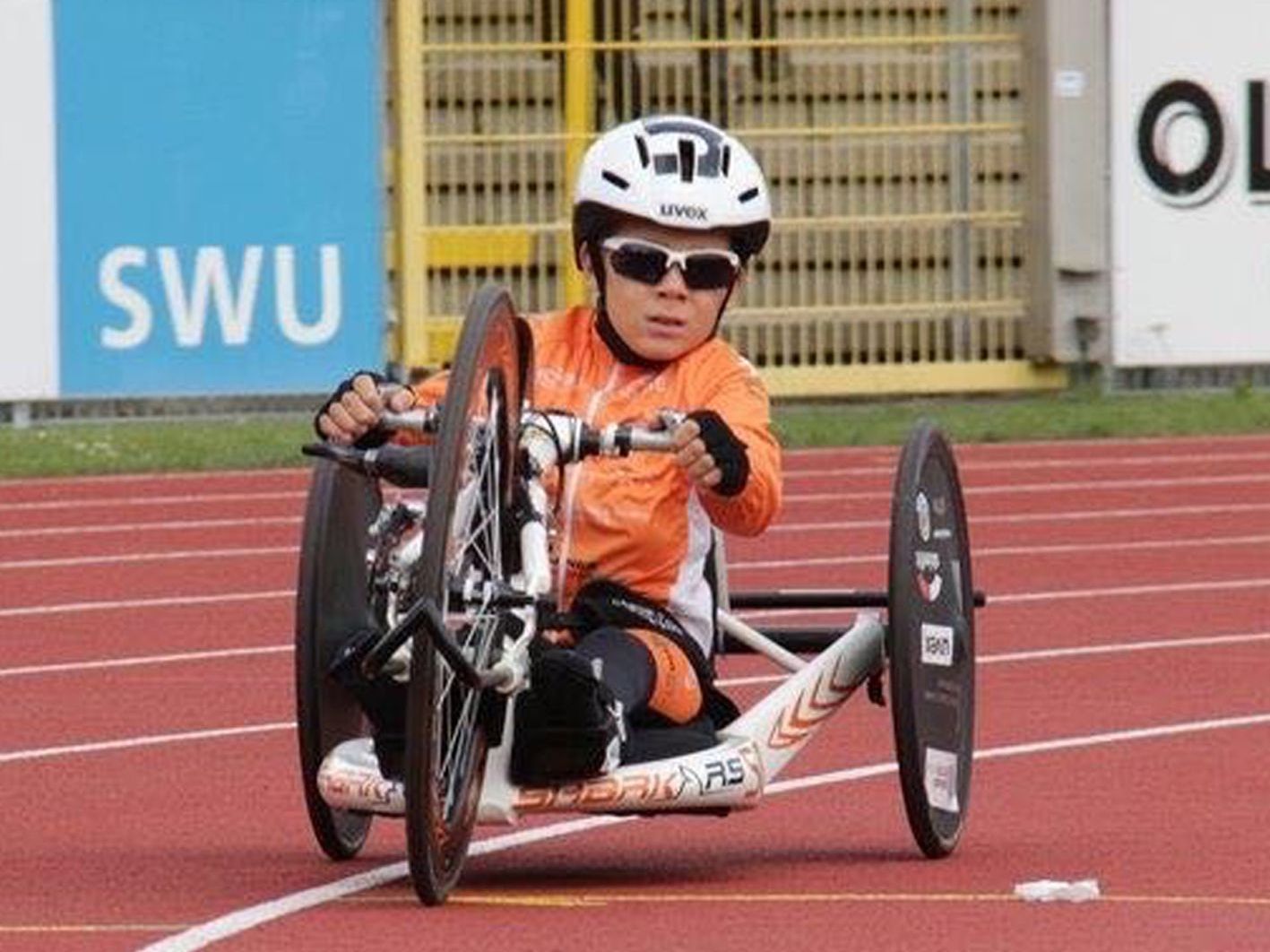 Maxi Taucher beendete seine erfolgreiche Handbike-Saison mit einem neuerlichen Sieg. Maxi Taucher beendete seine erfolgreiche Handbike-Saison mit einem neuerlichen Sieg.