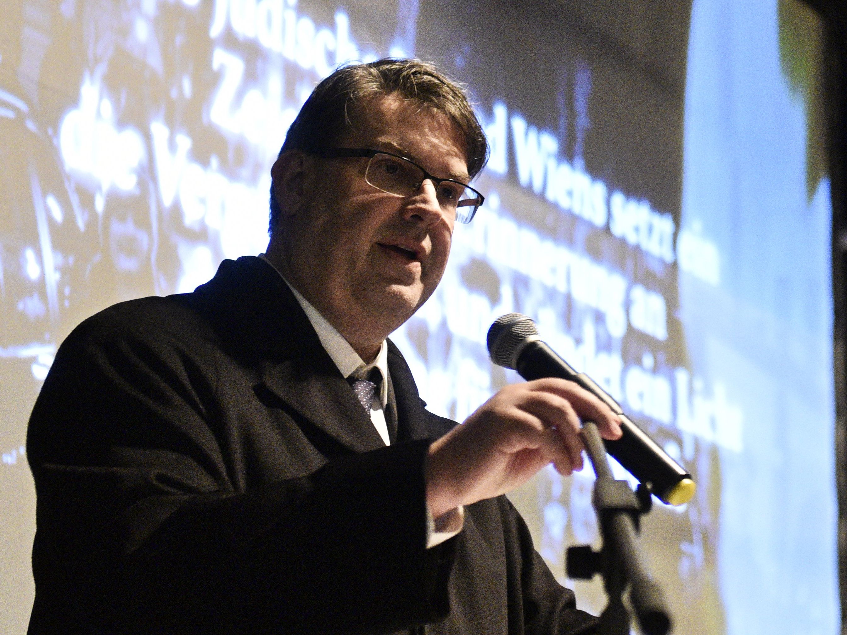 Oscar Deutsch feierte am Samstag 70 Jahre Israel. Oscar Deutsch feierte am Samstag 70 Jahre Israel.
