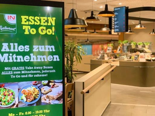 Viele Speisen und Getränke zum Mitnehmen werden weiterhin im ZIMBAPARK ange-boten. Viele Speisen und Getränke zum Mitnehmen werden weiterhin im ZIMBAPARK ange-boten.