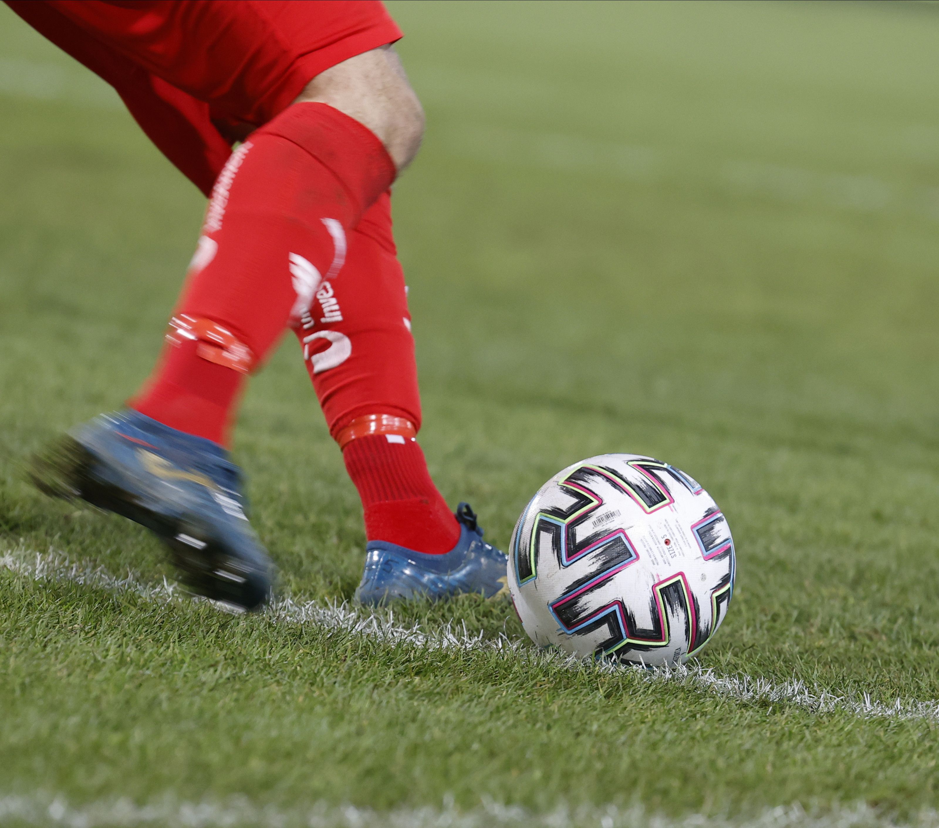 Die Fußball-Bundesliga Spieler kehren nach einer kurzen Pause wieder ins Training zurück. Die Fußball-Bundesliga Spieler kehren nach einer kurzen Pause wieder ins Training zurück.