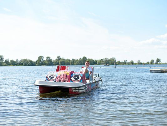 Mit der aha card profitieren Jugendliche von sommerlichen Ermäßigungen. Mit der aha card profitieren Jugendliche von sommerlichen Ermäßigungen.