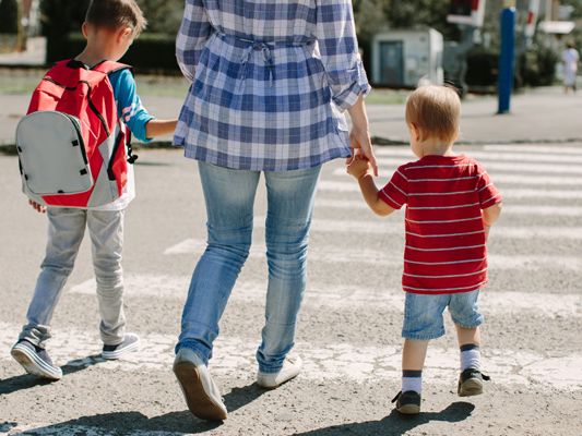 Gerade zum Schulstart ist mehr Achtsamkeit im Straßenverkehr geboten. Gerade zum Schulstart ist mehr Achtsamkeit im Straßenverkehr geboten.