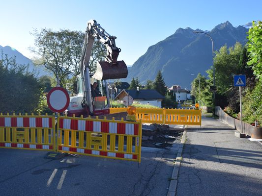 Bei bestem Herbstwetter startete die Baustelle Sonnenbergstraße/Obdorfweg Bei bestem Herbstwetter startete die Baustelle Sonnenbergstraße/Obdorfweg