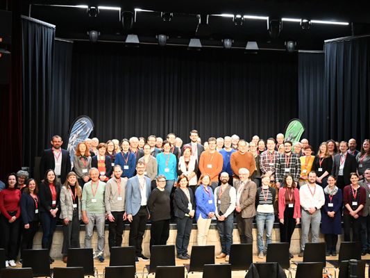Gruppenfoto der Tagungsteilnehmer der Kommunalarchivtagung Gruppenfoto der Tagungsteilnehmer der Kommunalarchivtagung