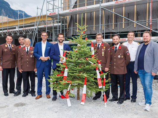 Firstfeier Feuerwehr Gerätehaus Firstfeier Feuerwehr Gerätehaus