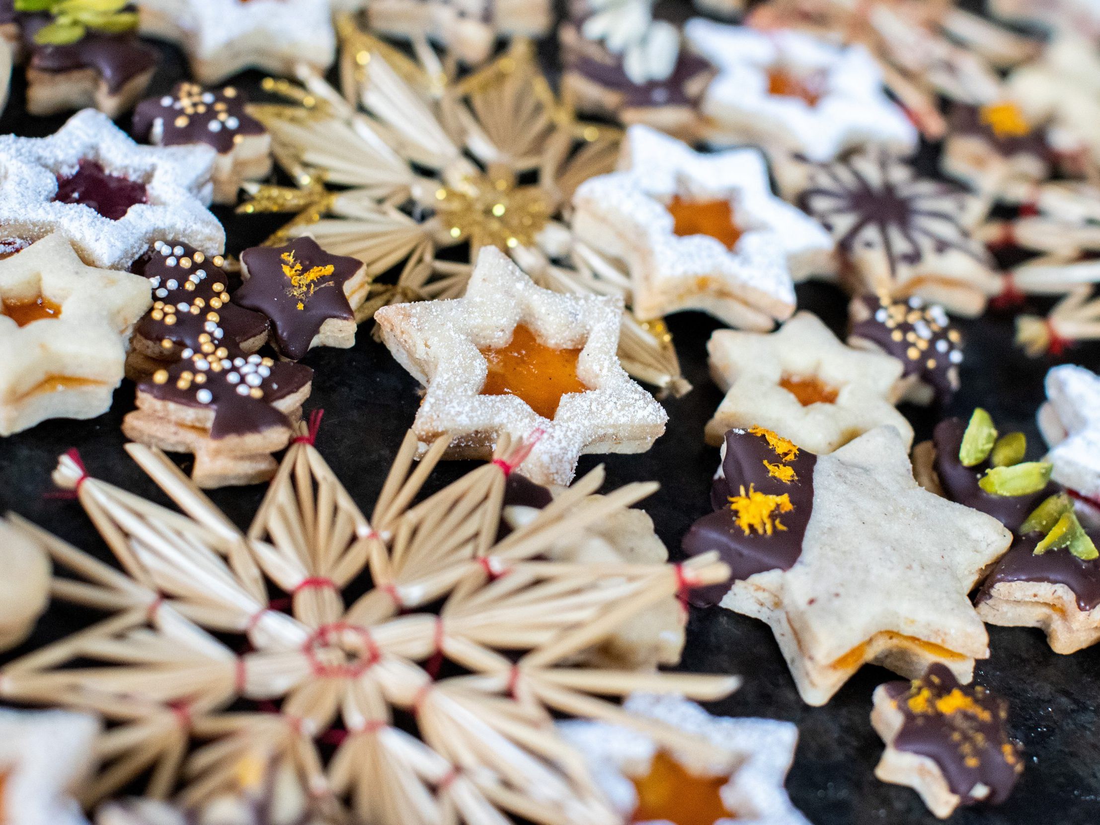 Kekse gehören für die Österreicher einfach zum Weihnachtsfest dazu. Kekse gehören für die Österreicher einfach zum Weihnachtsfest dazu.