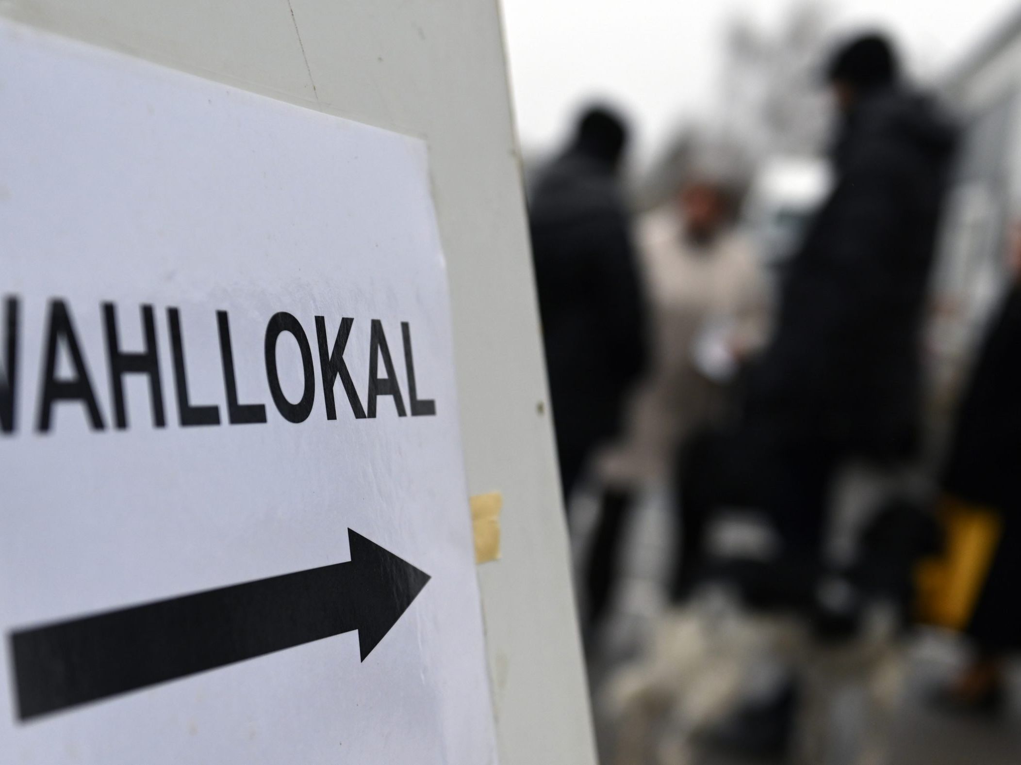 Sechs Parteien gaben im Burgenland ihre Landeswahlvorschlag ab. Sechs Parteien gaben im Burgenland ihre Landeswahlvorschlag ab.
