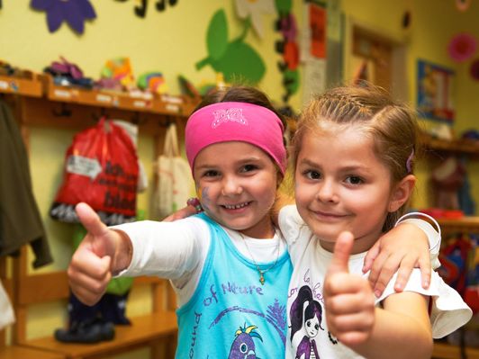 Die Stadt Bludenz bietet für die Bludenzer Schüler*innen der Volks- und Mittelschulen und für die Kindergartenkinder eine Osterferienbetreuung an. Die Stadt Bludenz bietet für die Bludenzer Schüler*innen der Volks- und Mittelschulen und für die Kindergartenkinder eine Osterferienbetreuung an.