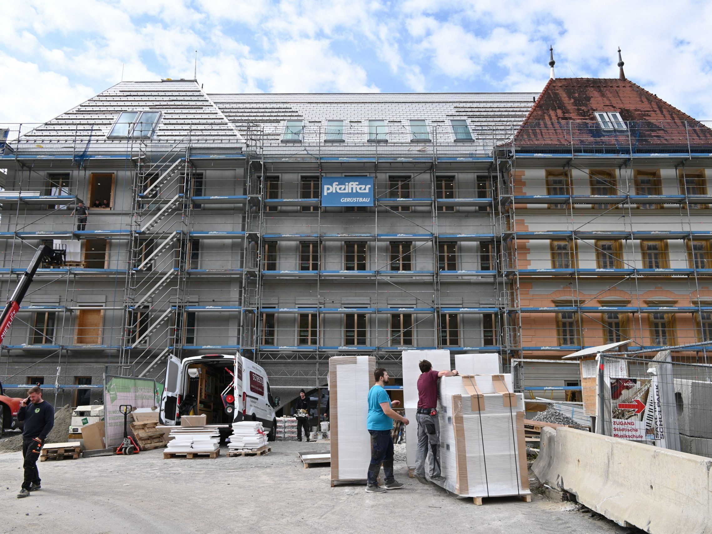 Das größte Hochbauprojekt der Stadt Bludenz nimmt langsam Gestalt an. Das größte Hochbauprojekt der Stadt Bludenz nimmt langsam Gestalt an.