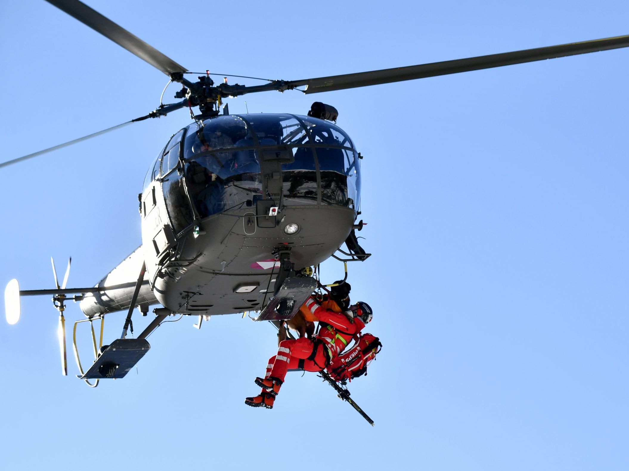 Ein 50-Jähriger ist bei einer Bergtour in Vorarlberg tödlich verunglückt. Ein 50-Jähriger ist bei einer Bergtour in Vorarlberg tödlich verunglückt.